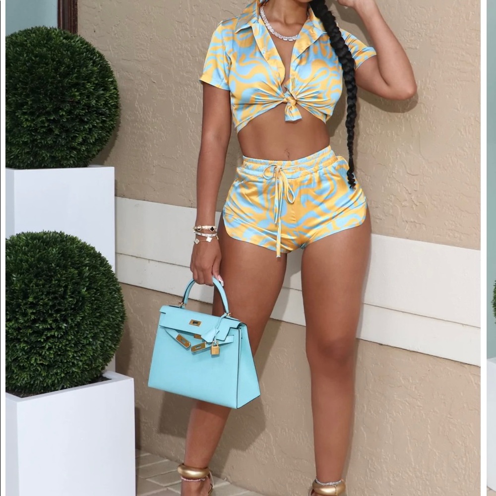 Two piece shorts